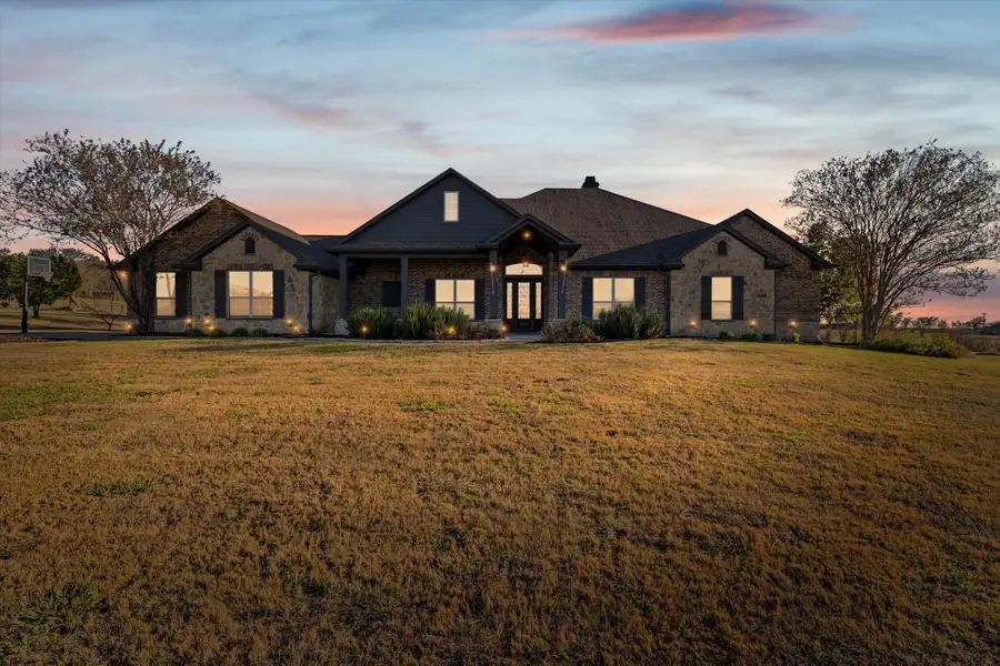 500 Hunters Meadow Drive, Lorena, TX 76655 - Image #3