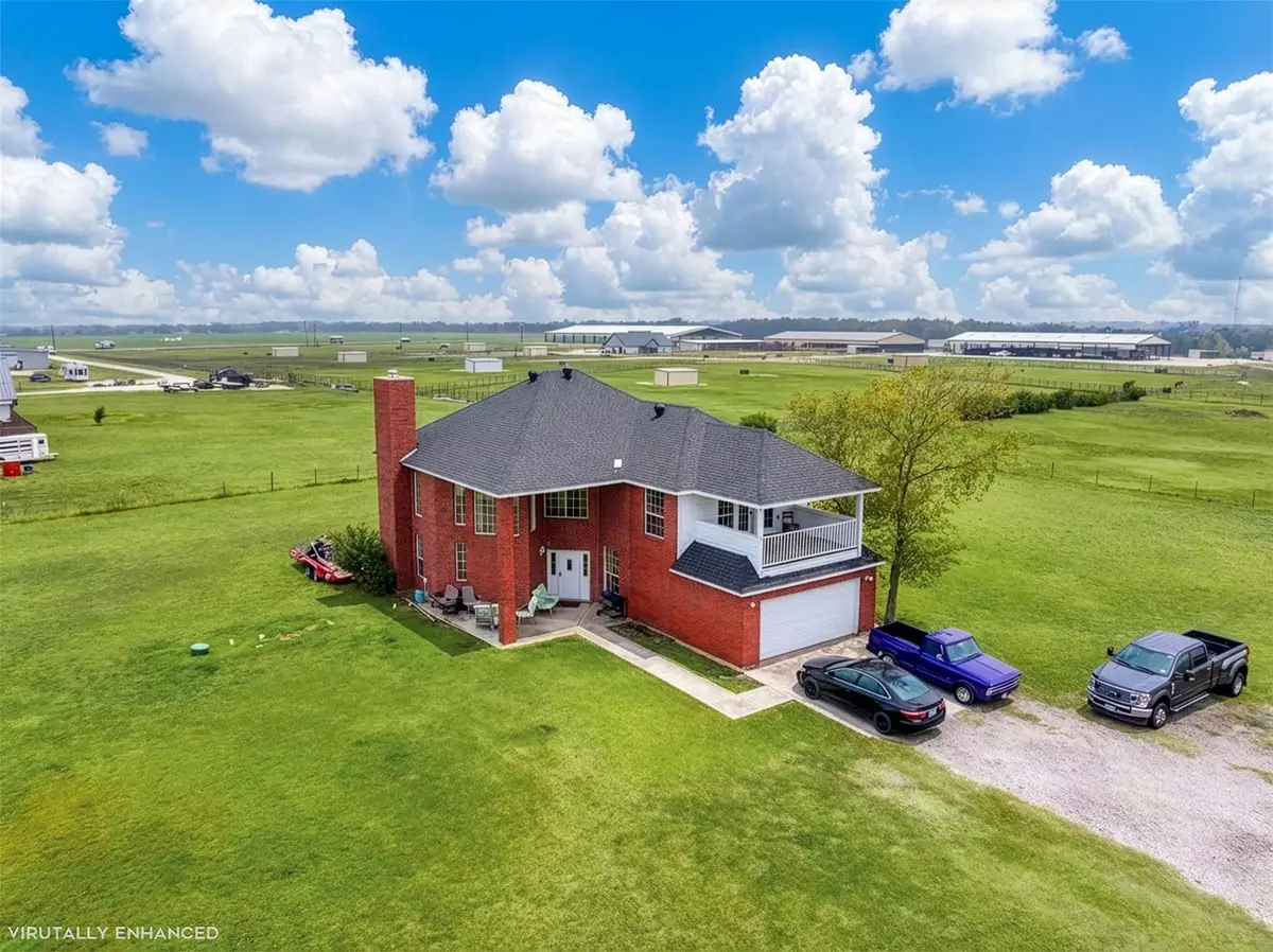 10903 Jackson Road, Krum, TX 76249 - Image #1