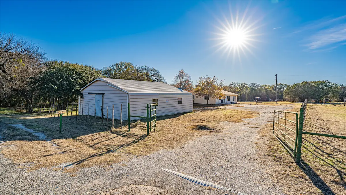 1005 Hickey Court, Granbury, TX 76049 - Image #1