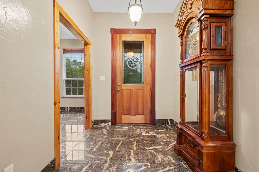 6909 Running Deer Court, Granbury, TX 76049 - Image #3