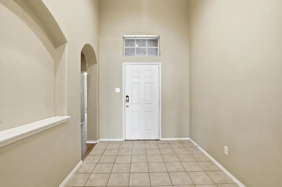 629 Nemitz Street, Crowley, TX 76036 - Image #3