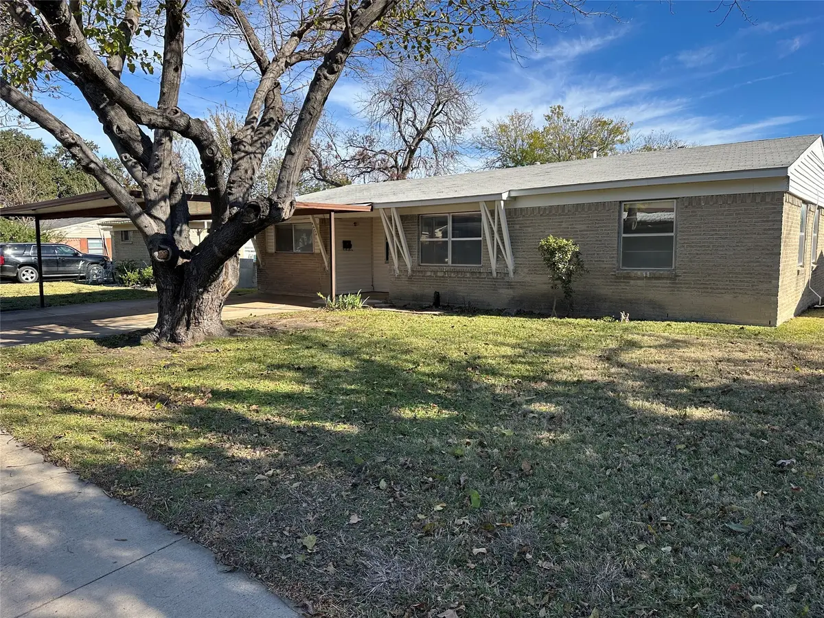 4424 Motley Drive, Mesquite, TX 75150 - Image #1