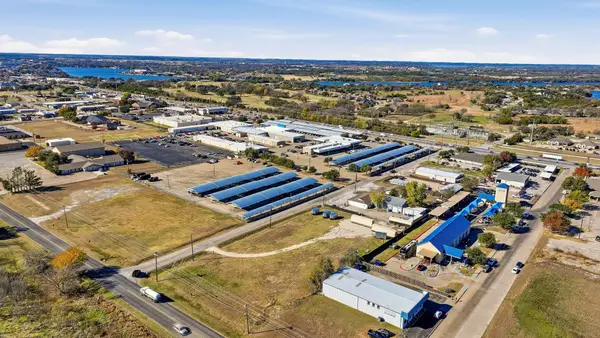 313 Eastridge Road, Granbury, TX 76049