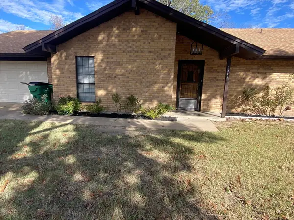1211 Mockingbird Street, Stephenville, TX 76401