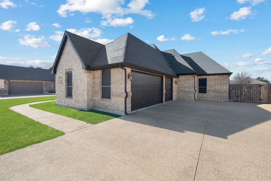 1024 Telford Trail, Crowley, TX 76036 - Image #2