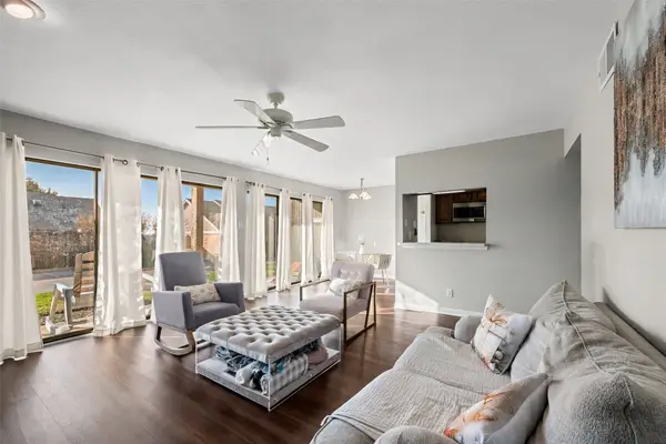 1031 Signal Ridge Place #1031, Rockwall, TX 75032