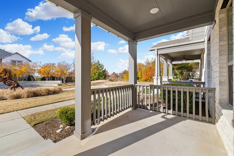 6525 Northern Dancer Drive, North Richland Hills, TX 76180 - Image #2