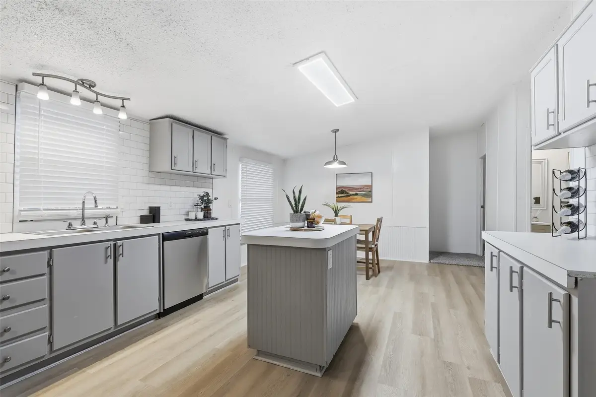 4631 Lyndi Lane, Granbury, TX 76049 - #1