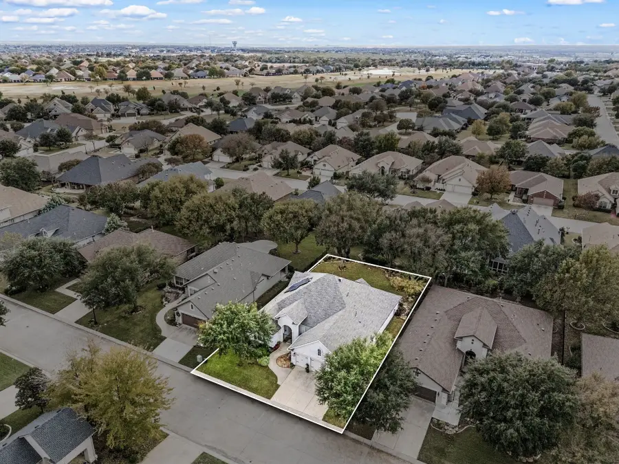 10501 Cascade Drive, Denton, TX 76207 - Image #3