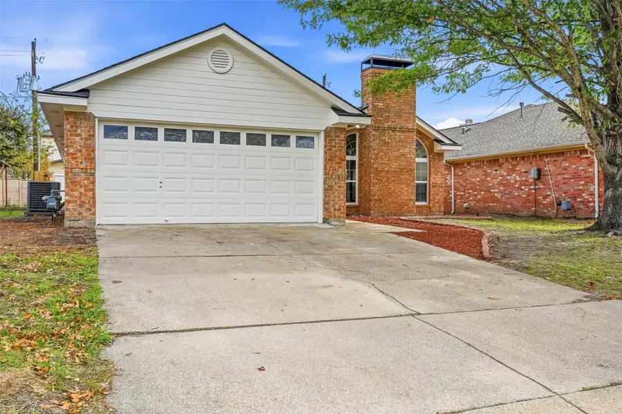 1005 Meadow Circle N, Keller, TX 76248 - Image #2