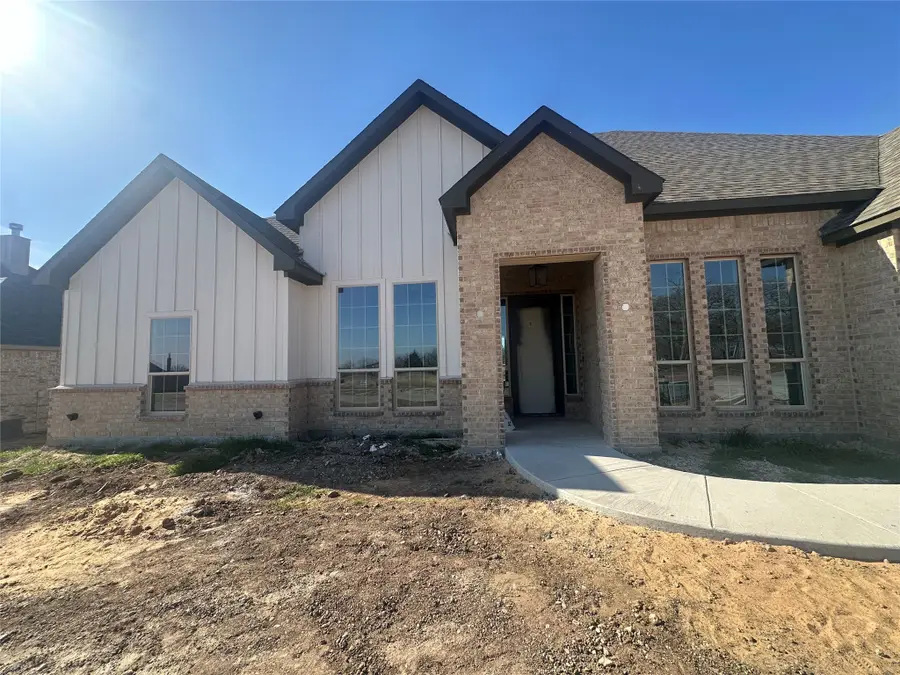 201 Stuart Street, Paradise, TX 76073 - #3