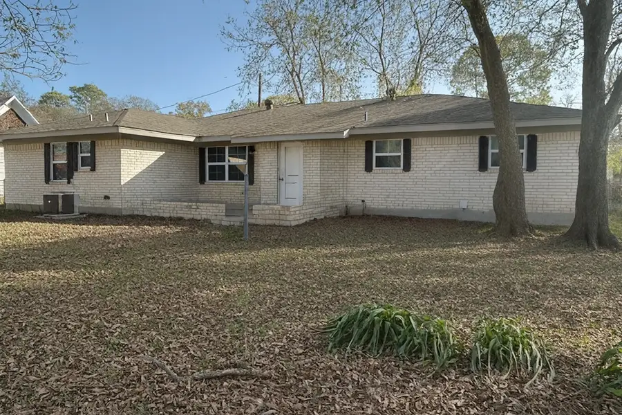 605 N Line, Mineola, TX 75773 - Image #2