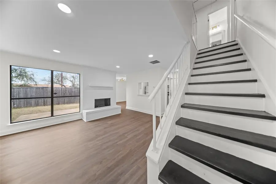 2905 Nova Drive, Garland, TX 75044 - Image #2