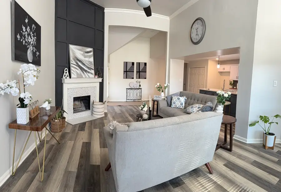 8701 Woodlake Drive, Rowlett, TX 75088 - Image #2