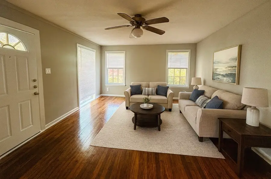 821 W Church Street, Grand Prairie, TX 75050 - Image #3