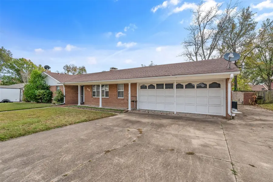 213 E Sheridan, Tyler, TX 75701 - Image #2