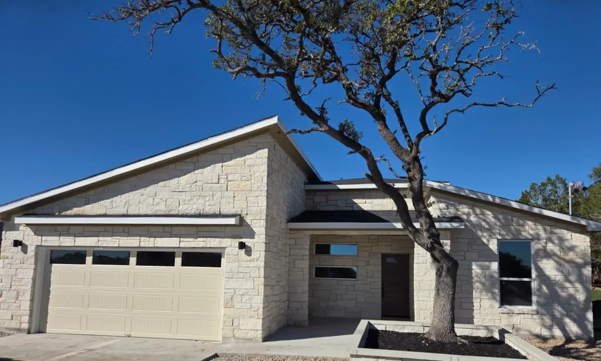 20008 Boggy Ford Road, Lago Vista, TX 78645 - Image #1