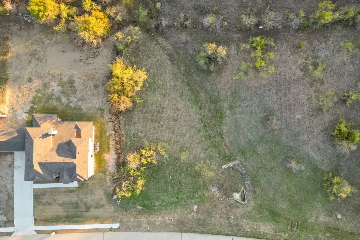 3223 Koscher Drive, Grand Prairie, TX 75104 - Image #1