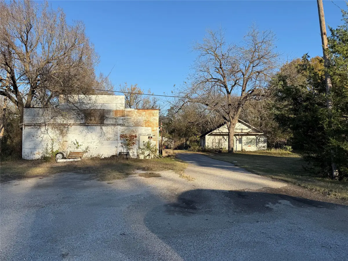 408 N Parkway Drive, Alvarado, TX 76009 - #1