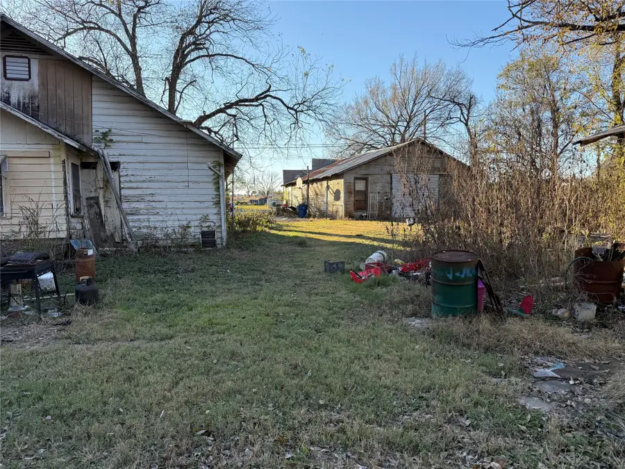 408 N Parkway Drive, Alvarado, TX 76009 - #3