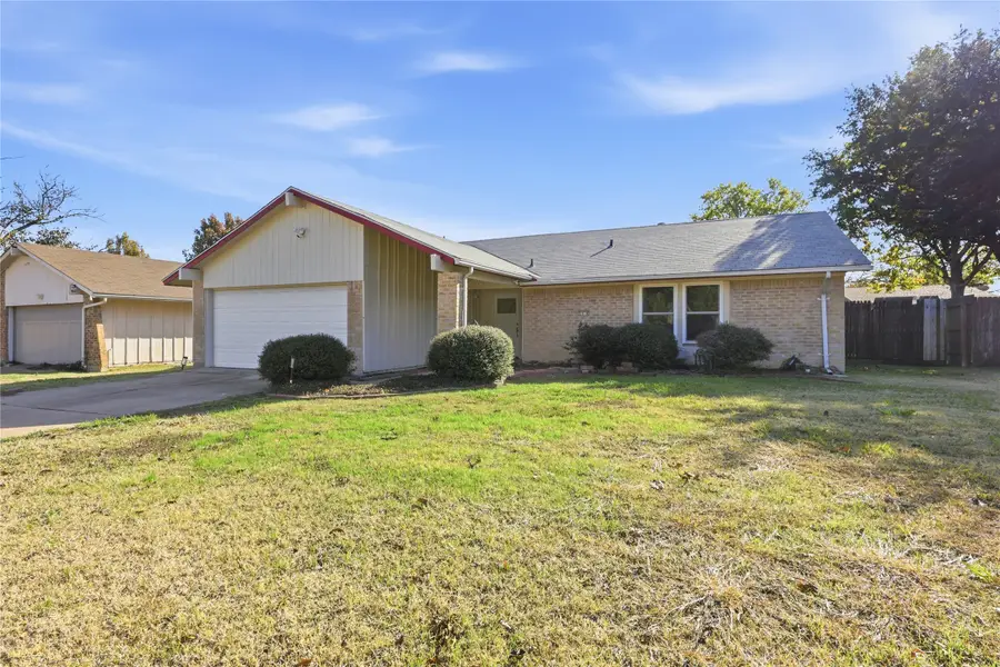 2018 Grenoble Drive, Carrollton, TX 75007 - Image #3
