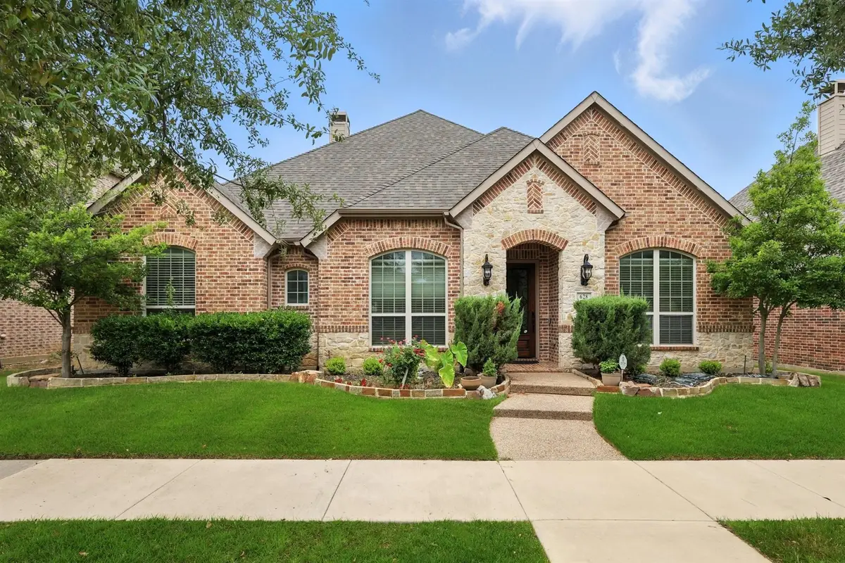 628 Four Stones Boulevard, Lewisville, TX 75056 - Image #1