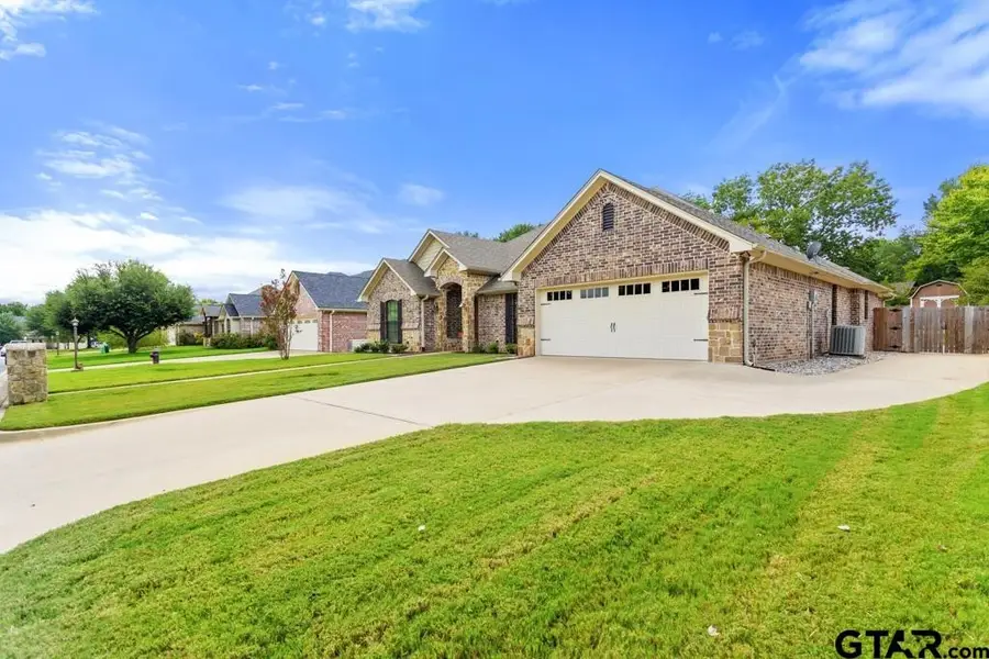 19551 Sandhill Lane, Flint, TX 75762 - Image #2
