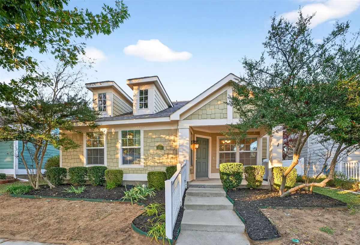 9105 Waterman Drive, Aubrey, TX 76227 - Image #1