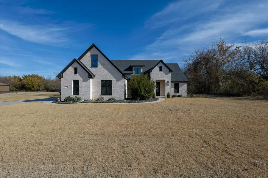 230 Odell Road, Springtown, TX 76082 - Image #3