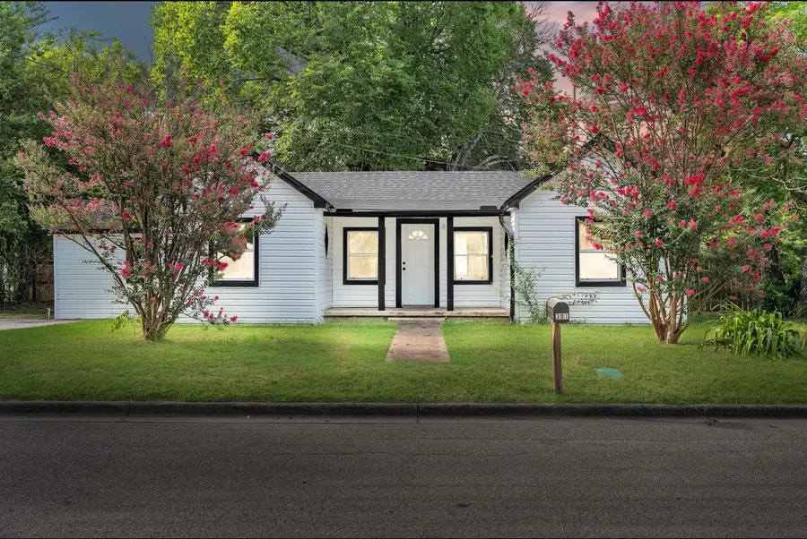 301 E Craven Avenue, Lacy Lakeview, TX 76705 - Image #2