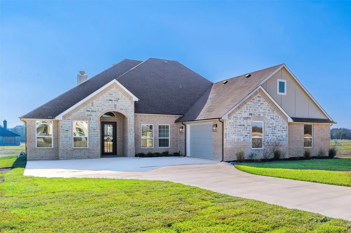 1052 Grison Circle, Corsicana, TX 75109 - Image #1