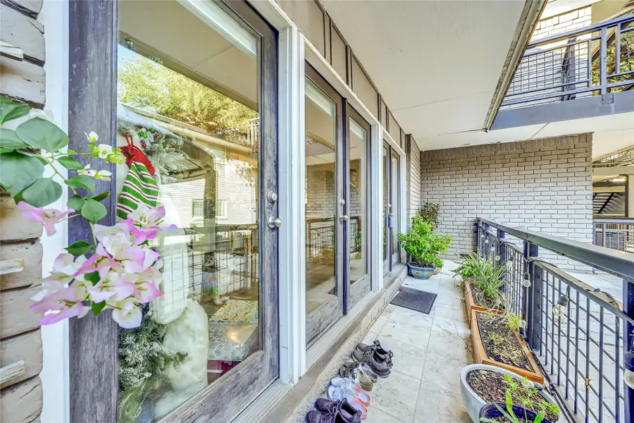 10209 Regal Oaks Drive #111, Dallas, TX 75230 - Image #2