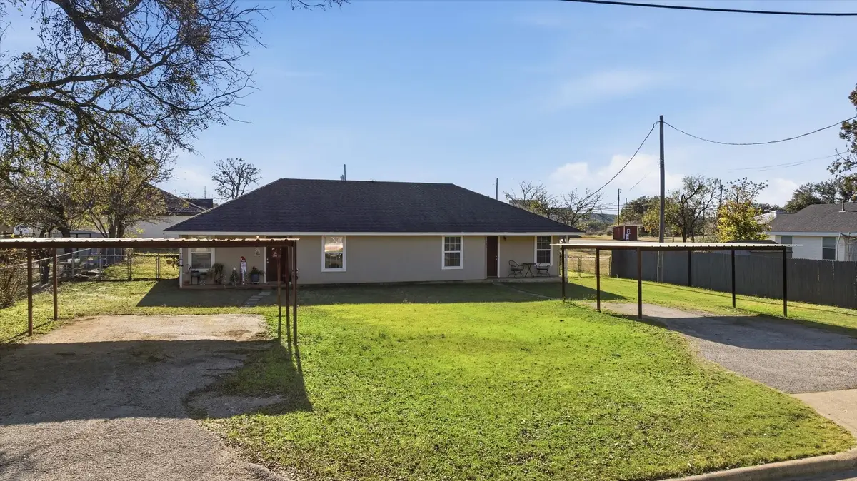404 A/B Bryan, Glen Rose, TX 76043 - Image #1