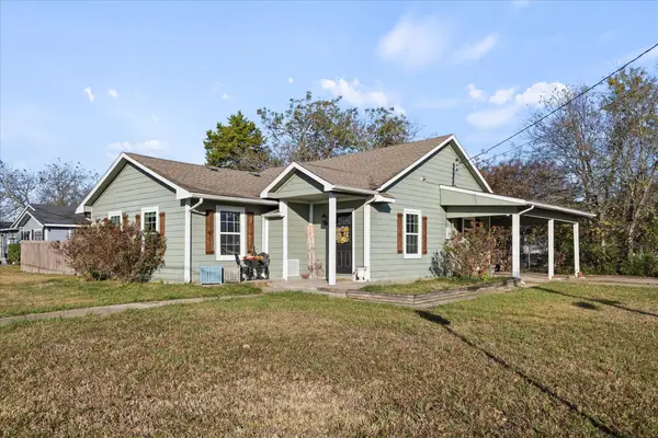 3002 Mitchell Street, Greenville, TX 75402