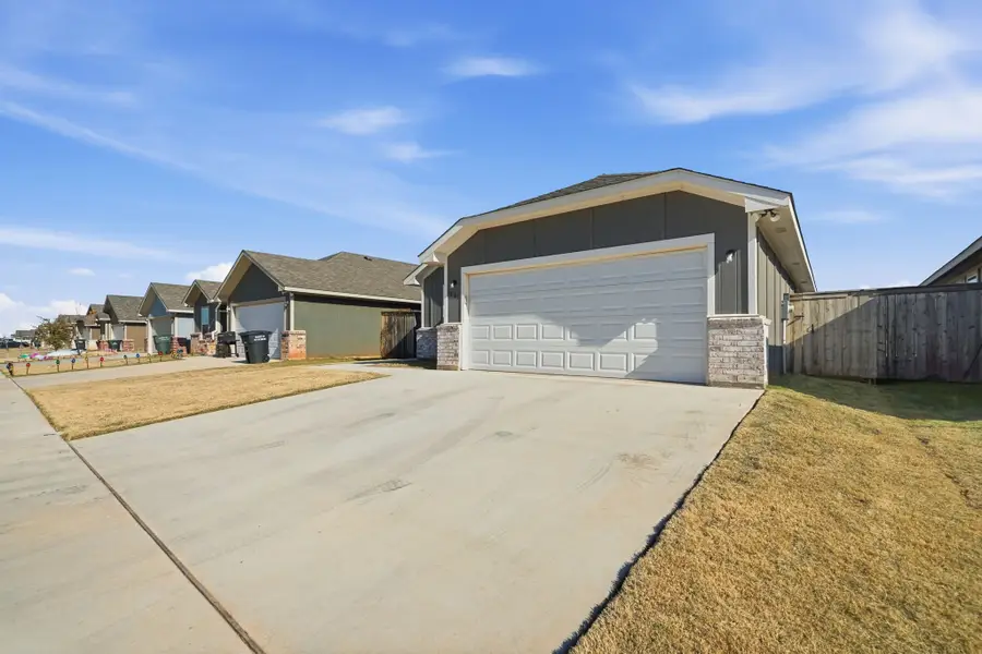 7801 Vineyard Drive, Abilene, TX 79606 - Image #2
