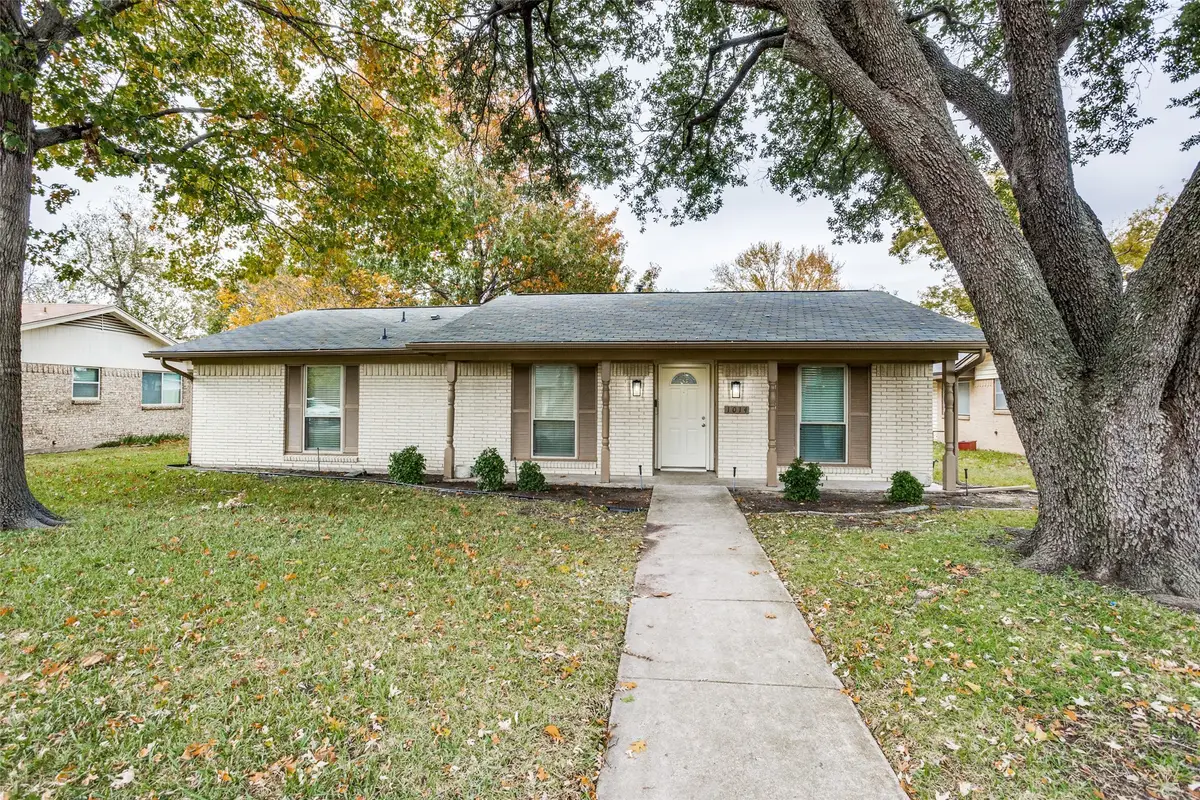 1014 Ravencroft Drive, Garland, TX 75043 - Image #1