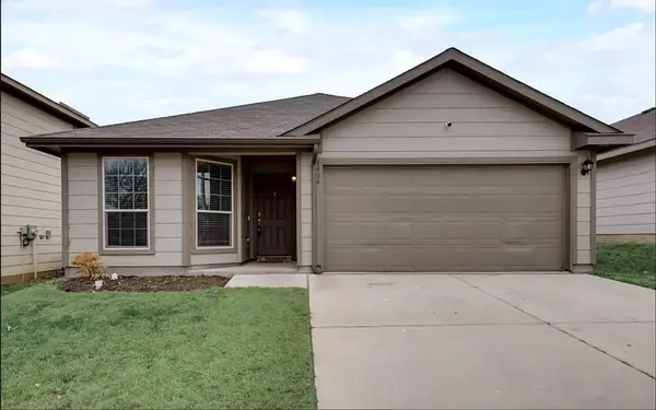 1404 Glen Garden Drive, Fort Worth, TX 76104