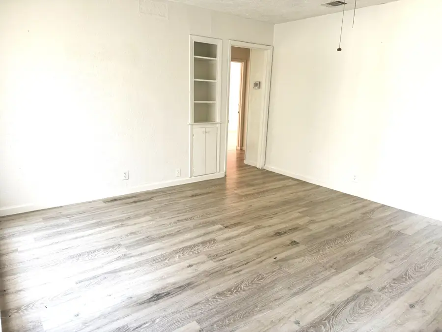 9849 San Lea Drive, Dallas, TX 75228 - Image #3