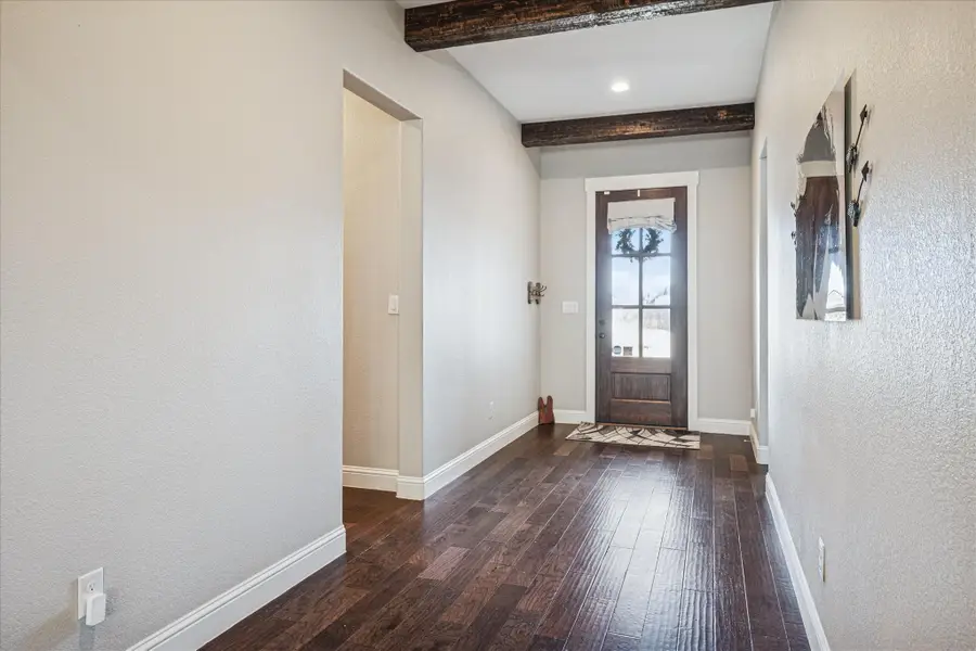 409 N College Street, Pilot Point, TX 76258 - Image #2