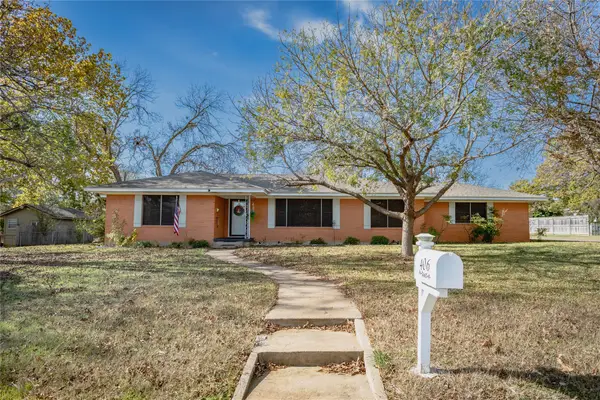 406 N Avenue Q, Clifton, TX 76634