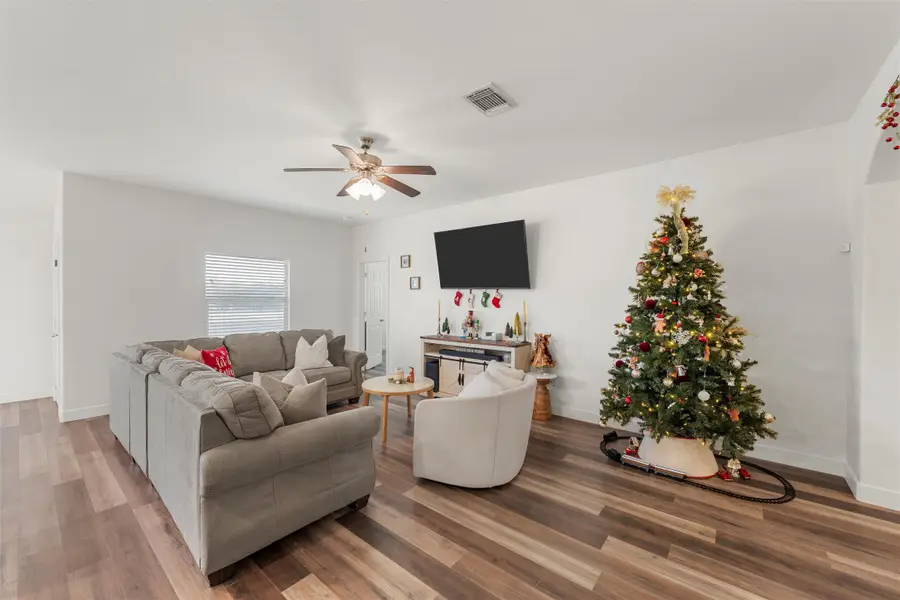 2800 Skinner Drive, Lorena, TX 76655 - Image #3