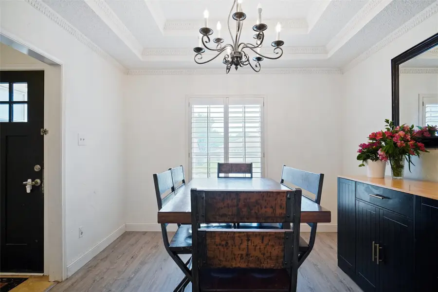 1000 Forest Trail Court, Euless, TX 76039 - Image #3