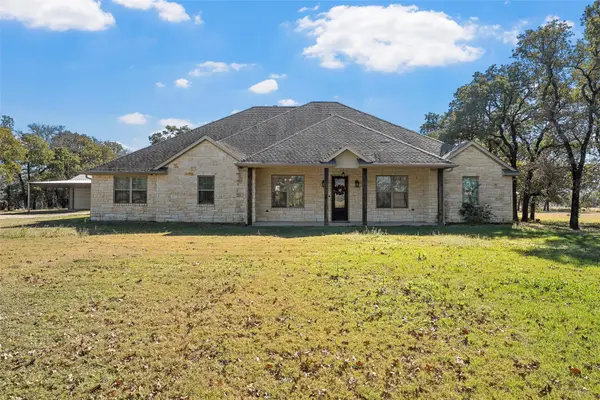 2743 Tokio Road, West, TX 76691