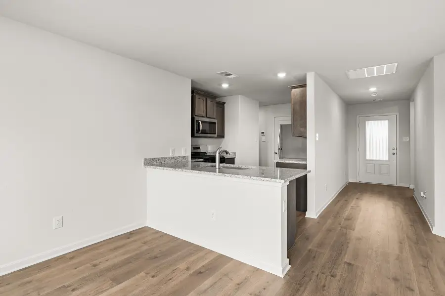 307 Julian Davis Drive, Venus, TX 76084 - Image #2