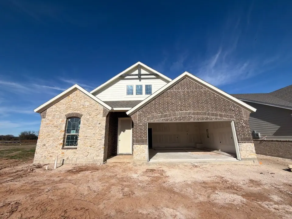 1249 Sabine River Lane, Springtown, TX 76082 - Image #1