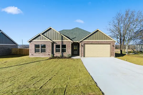 494 Cumberland Trail, Bridgeport, TX 76458