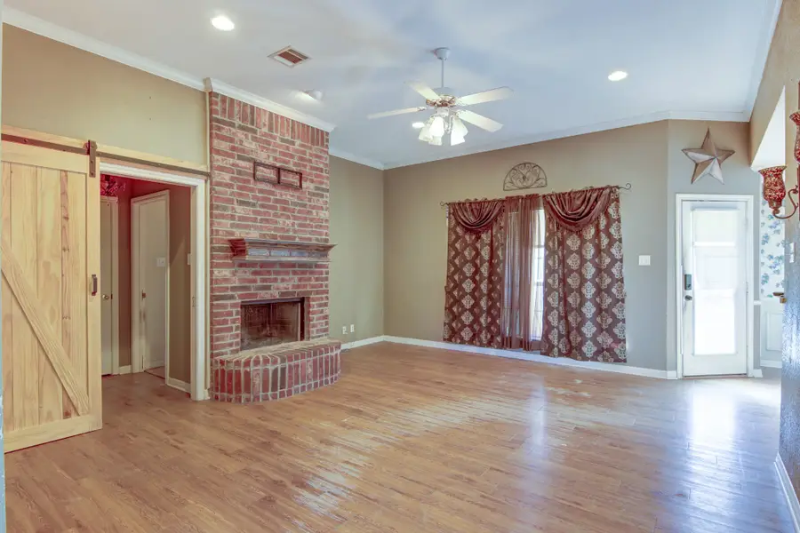 511 Kristi, Waco, TX 76706 - Image #2