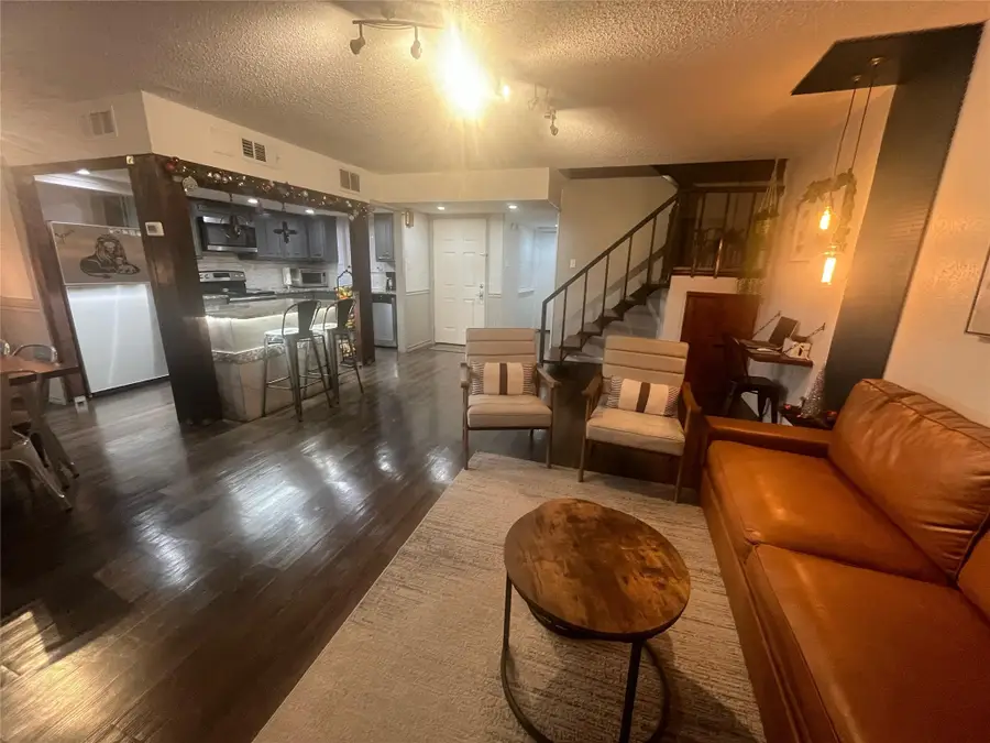 3114 Eastpark Drive, Garland, TX 75044 - Image #3