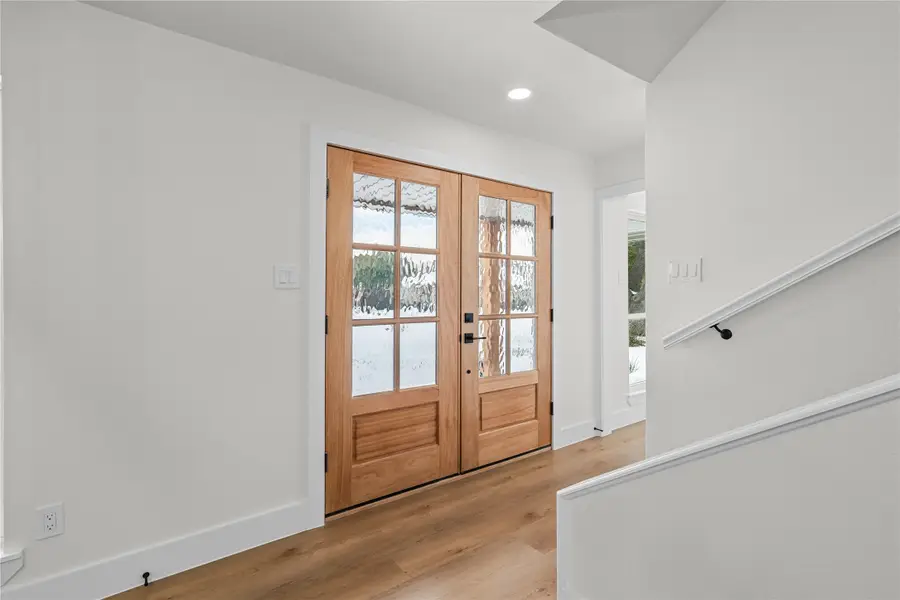 929 E Berkeley Drive, Richardson, TX 75081 - Image #2