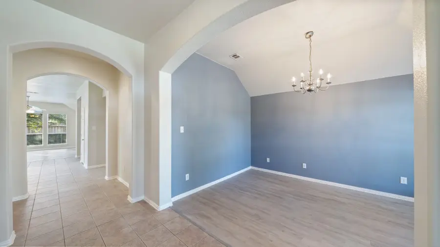 8014 Wilmington Drive, Rowlett, TX 75089 - Image #2